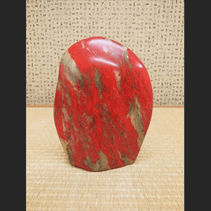 鶏血石 置物