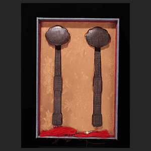 中国古美術　蒐集蔵出し　清時代　沈香満刻“金岡経”詩文如意置物